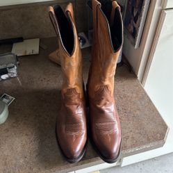Cowboy Boots Size 10 EW
