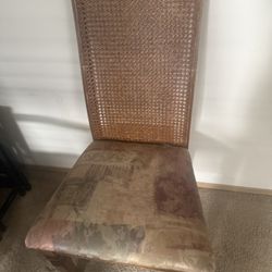 Free Dining Table With 6 Chairs. 