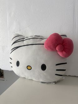 hello kitty pillow