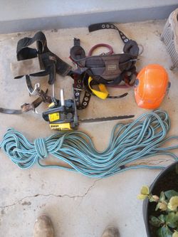 Tree climbing gear