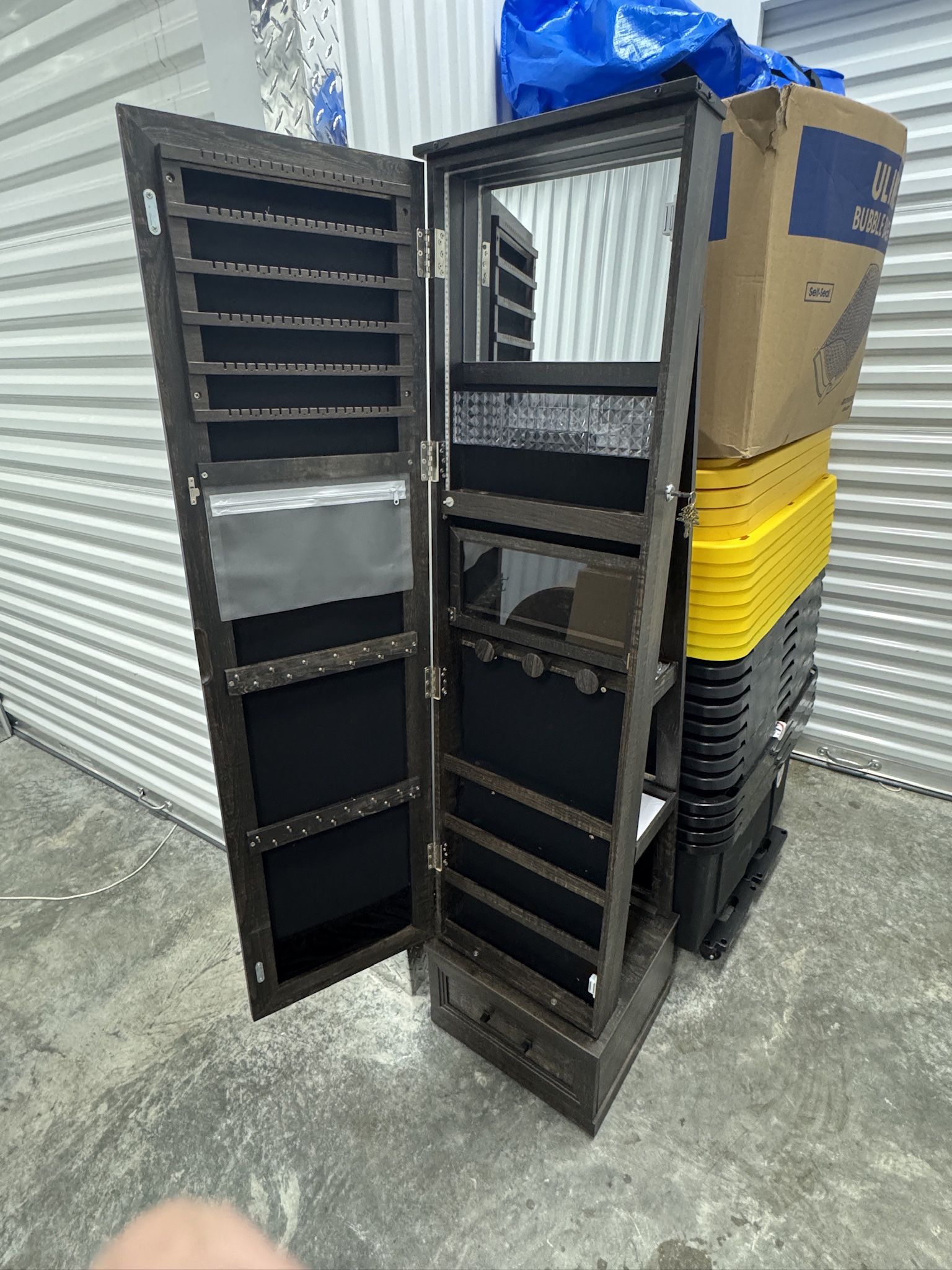 HWB 360” Swivel Jerelry Armoire With Full Length Mirror