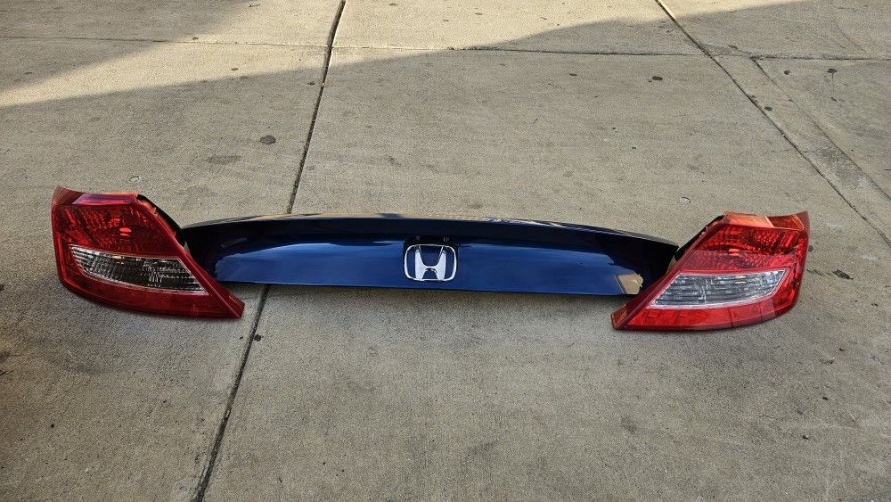 2013-2012 Honda Civic Coupe Stock Spoiler Deck Lid + Tail lights