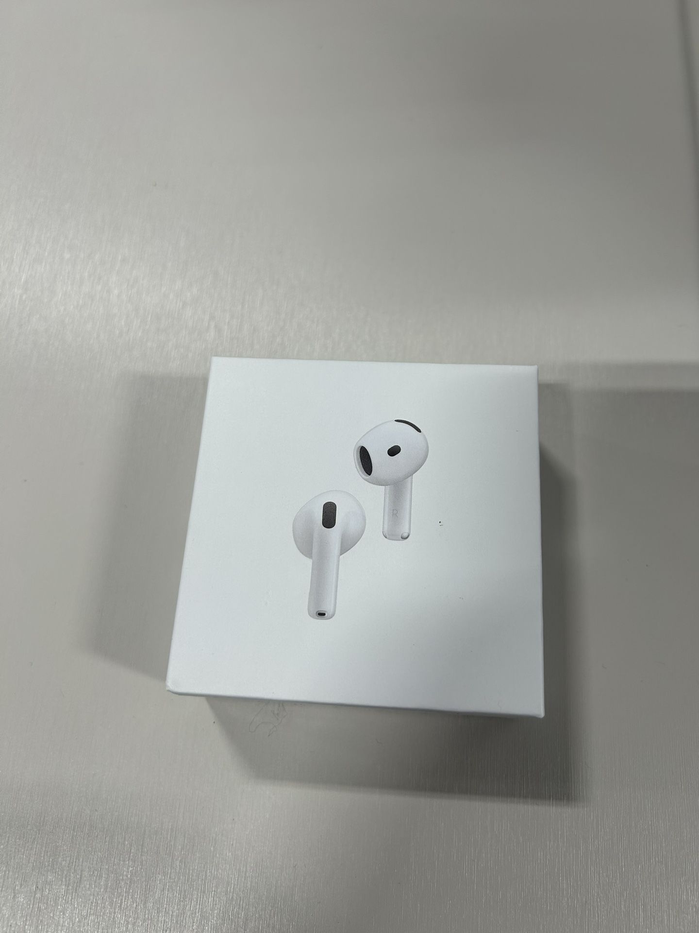 AirPods 4 ANC