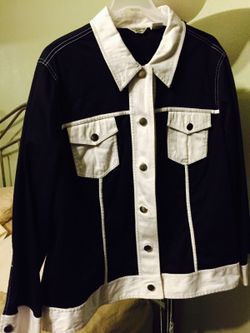 Beautiful jacket.. Size 1x