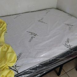 Queen Mattress With Metal Frame 