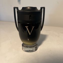 Invictus Victory Men’s Cologne