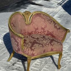 Louis XV-style giltwood bergère armchair with pink damask upholstery