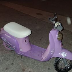 Razor Pocket Mod miniature Euro-style electric scooter