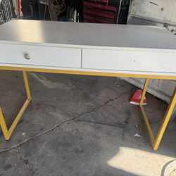 Desk/ Vanity