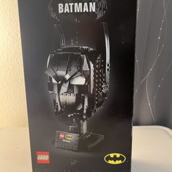 Batman Lego Cowl 76182