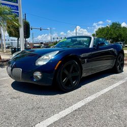 2008 Pontiac Solstice. 220k miles. $3,995