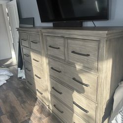 Bedroom Set King Size - 3 pieces