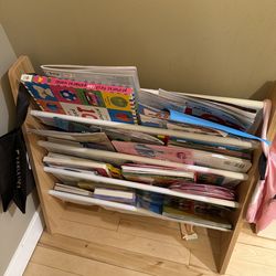 Kids Book Organizer / Bookshelf – Montessori Style – Wood
