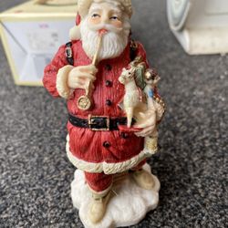 The International Santa Claus Collection Santa Figurine USA