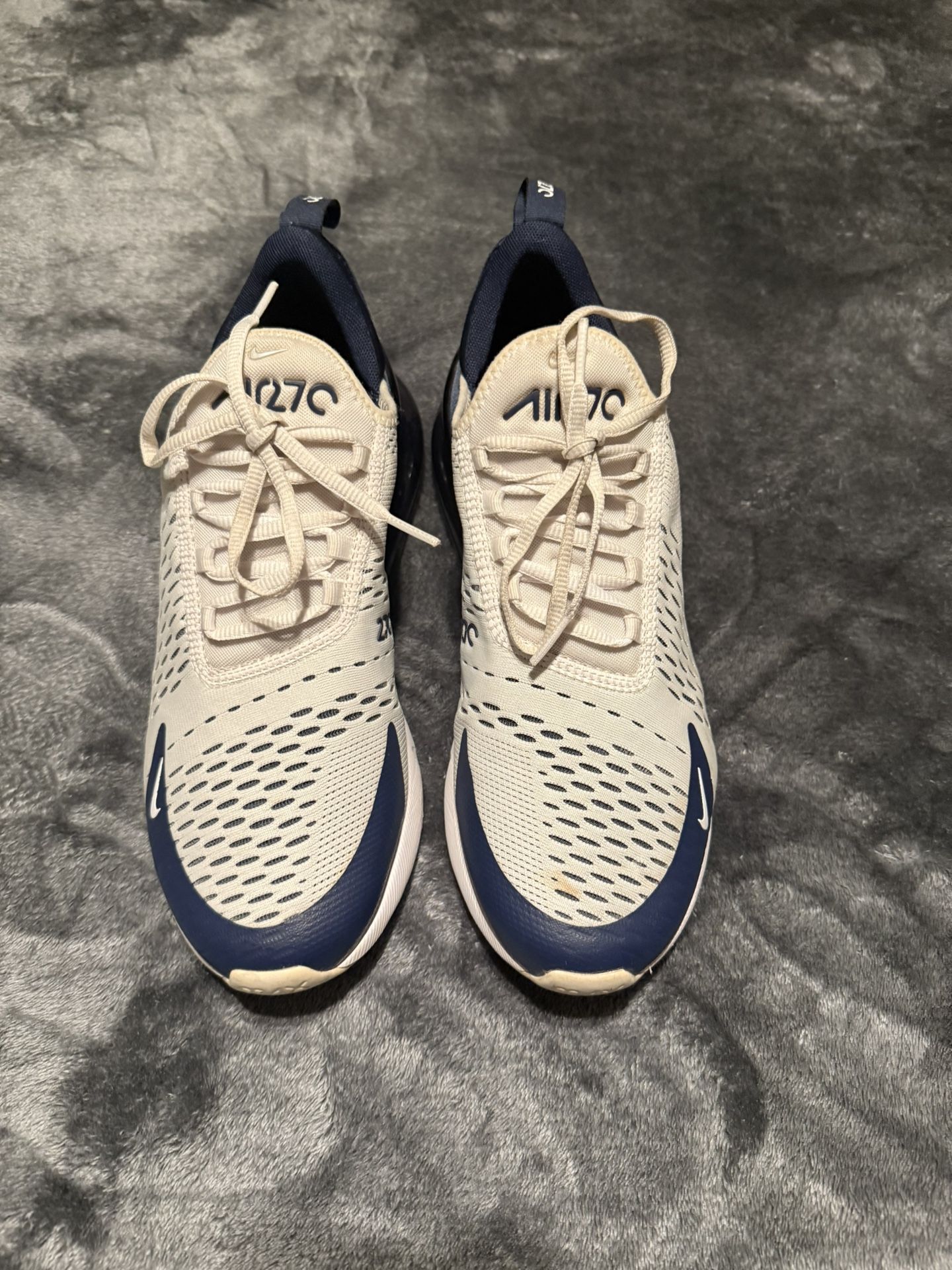 Nike Air Max 270