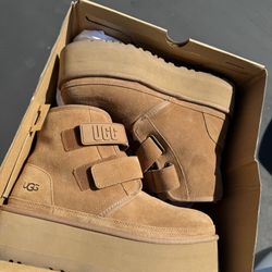 UGG BOOTS
