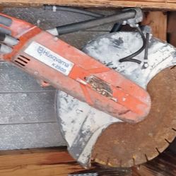 Huqsvarna Hydrolic Concrete  Cutting 
