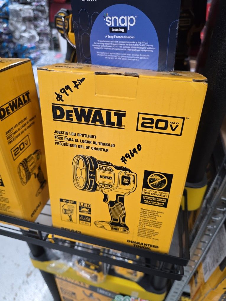 Dewalt Jobsite Led Spotlight