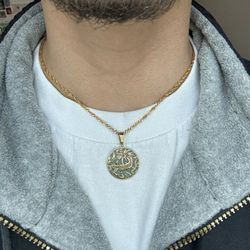 24k Singapore Chain W/ 14k Dragon Jade Pendant 