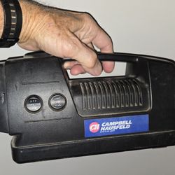 Campbell Hausfeld 12 Volt Inflator (RP300001AV) Air Compressor 