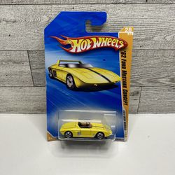 Hot Wheels Yellow ‘1962 Ford Mustang Concept / ‘2010 New Models • Die Cast Metal  • Made in Malaysia 