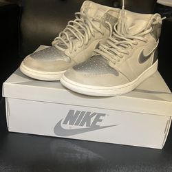 Jordan 1 High Retro Japan Size 10.5 Good Condition (Creased)