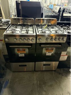 Brand new 20 in. 2.1 cu. ft. Gas Range in Black and Stainless Steel