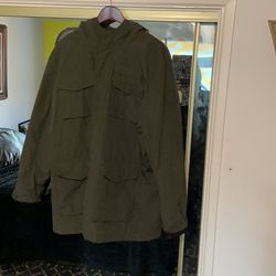 XXL men’s Levi’s army green jacket