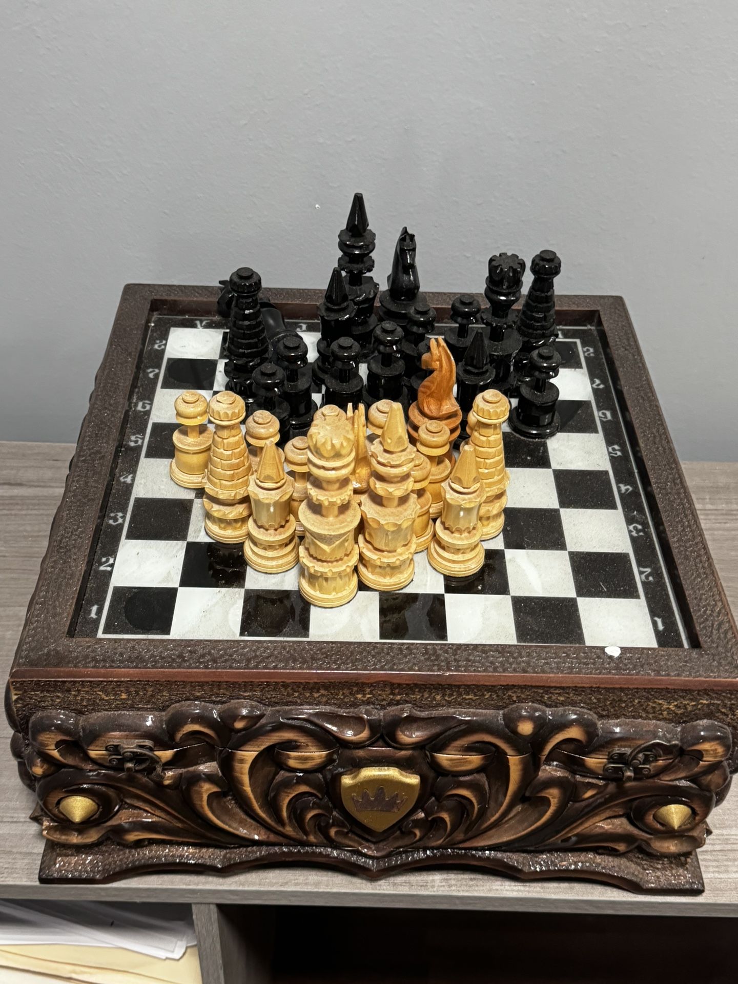 Hand Crafter Wooden Custom Chess Set