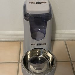 Automatic Pet Feeder