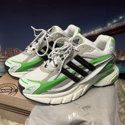 Pharrell Adidas Sneakers 