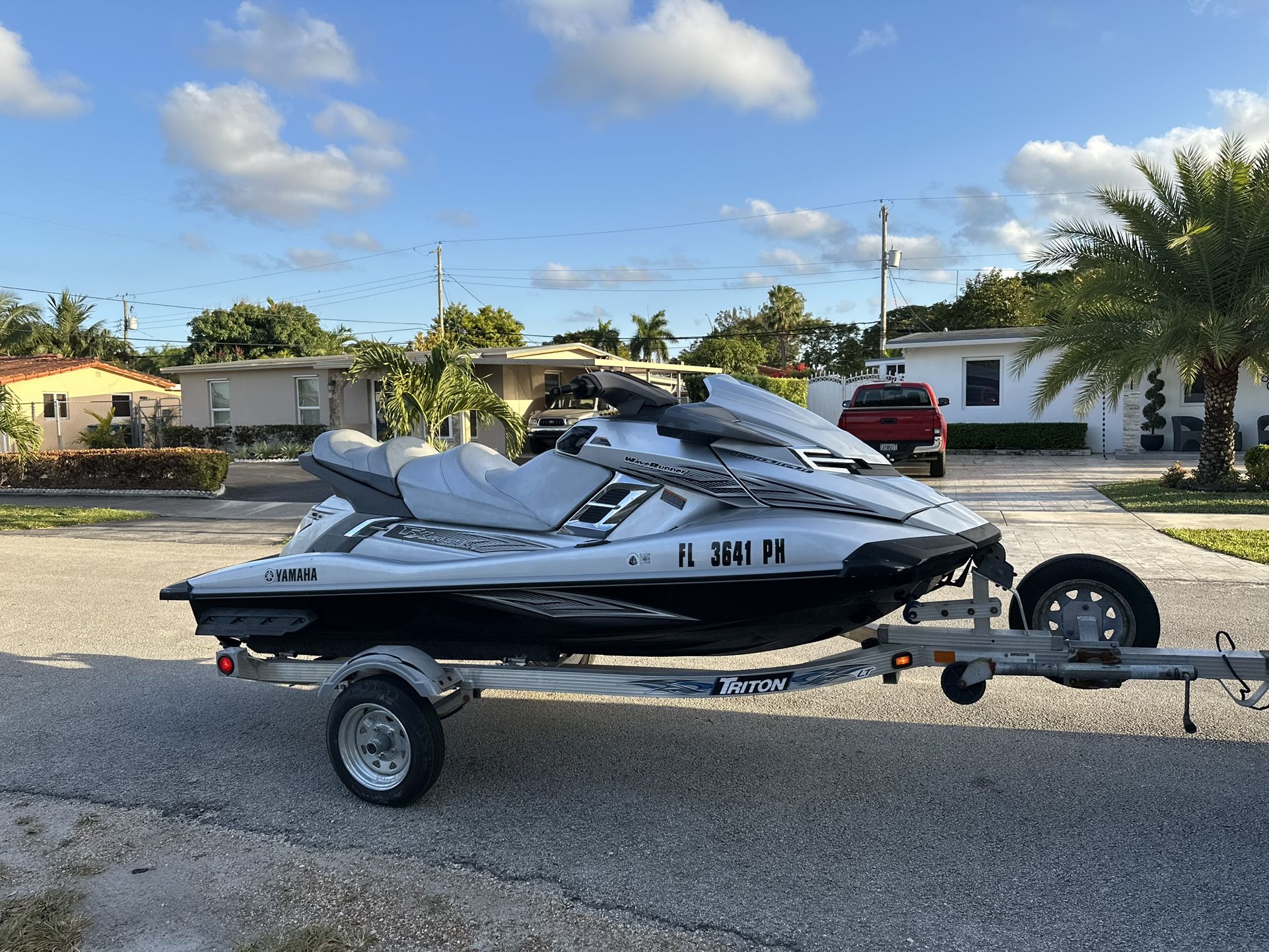 2012 FX YAMAHA WAVE RUNNER JETSKI