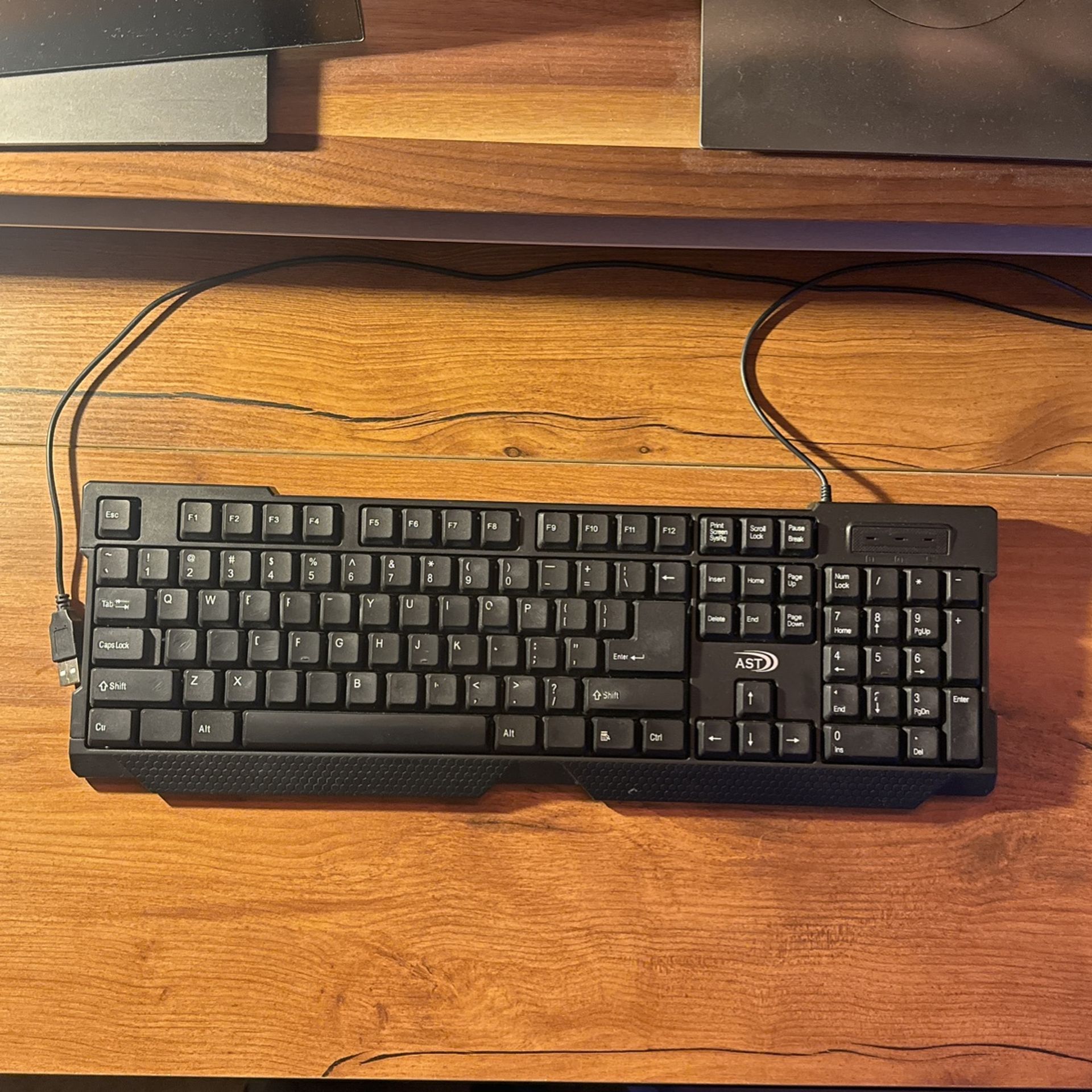 AST Wired Keyboard 