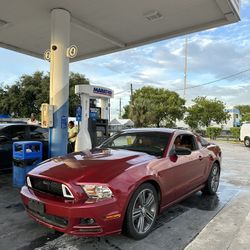 2015 Ford Mustang Premium 