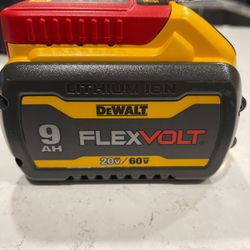 DeWalt 20V-60V MAX Flexvolt 9Ah Lithium-Ion Battery (NEW) 