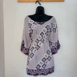 Billab o n g Batwing Rayon Dress