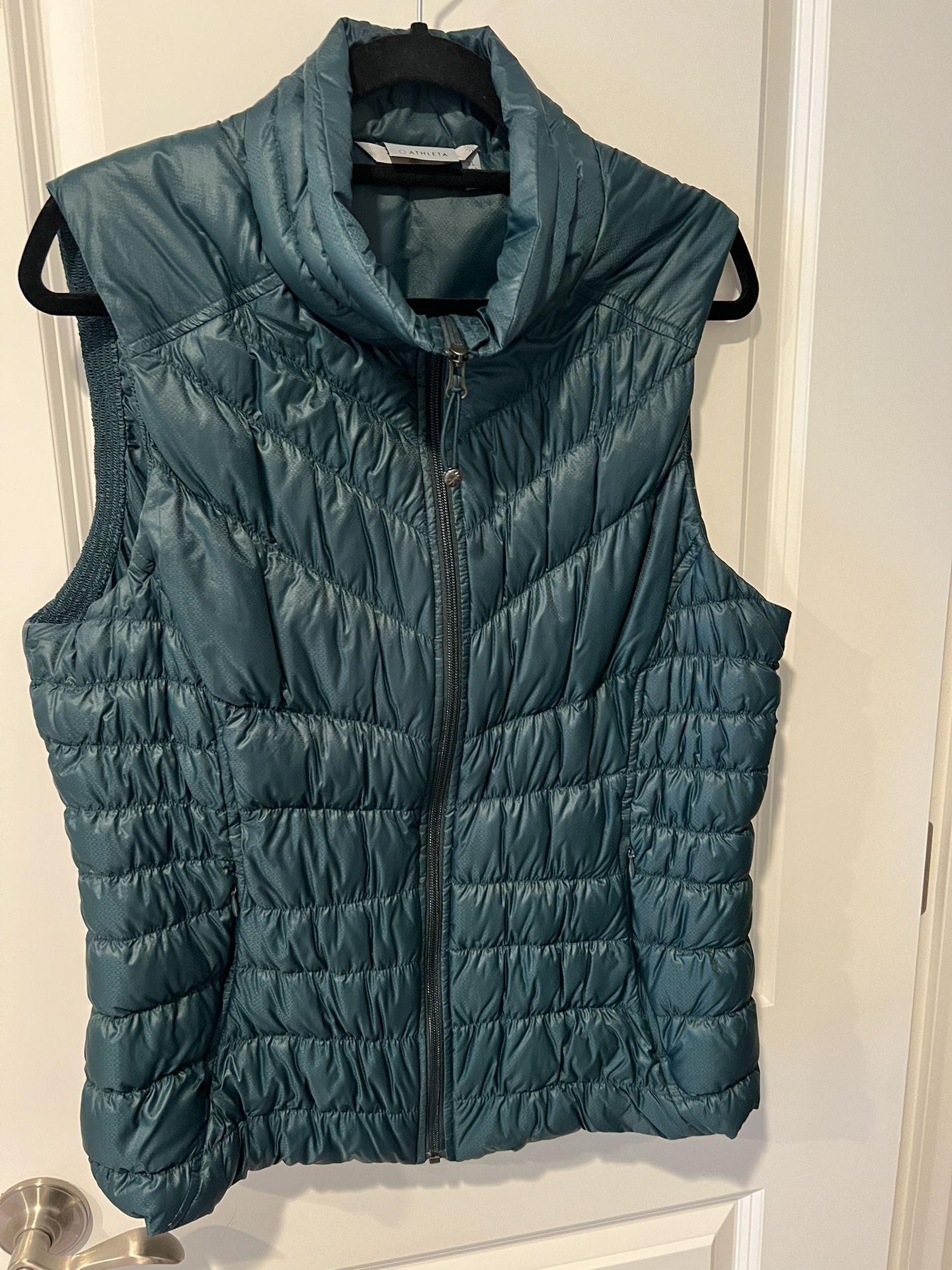 Athleta Vest XL