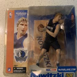 Dirk Nowitzki Action Figure