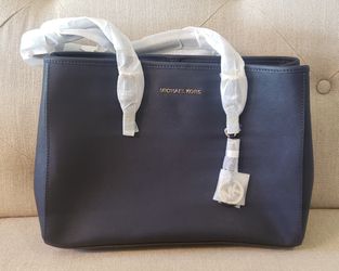 BRAND NEW MICHAEL KORS NAVY LARGE TOYE LEATHER