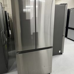 New Stainless Steel 33” French Door Refrigerator 