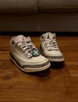 Retro Jordan 3 White 