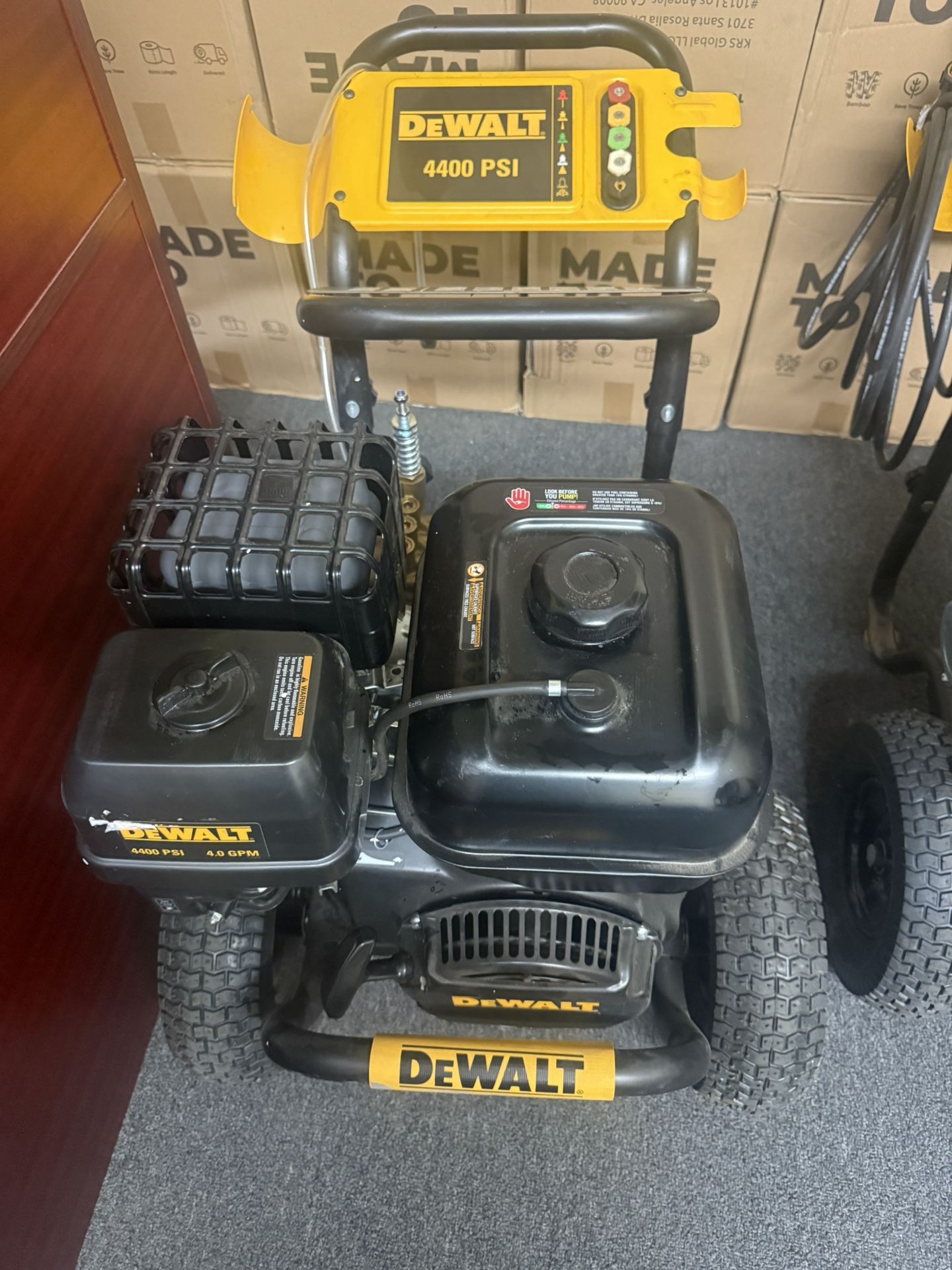 Presure Washer Dewalt 4400psi 3.5