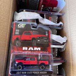 Greenlight 2017 Ram 2500 Power Wagon Red 1:64 Diecast Hobby Exclusive Pickup Truck