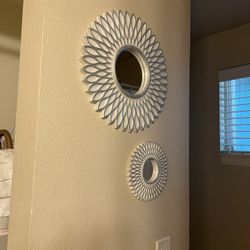 Home Decor/ Bathroom Decor