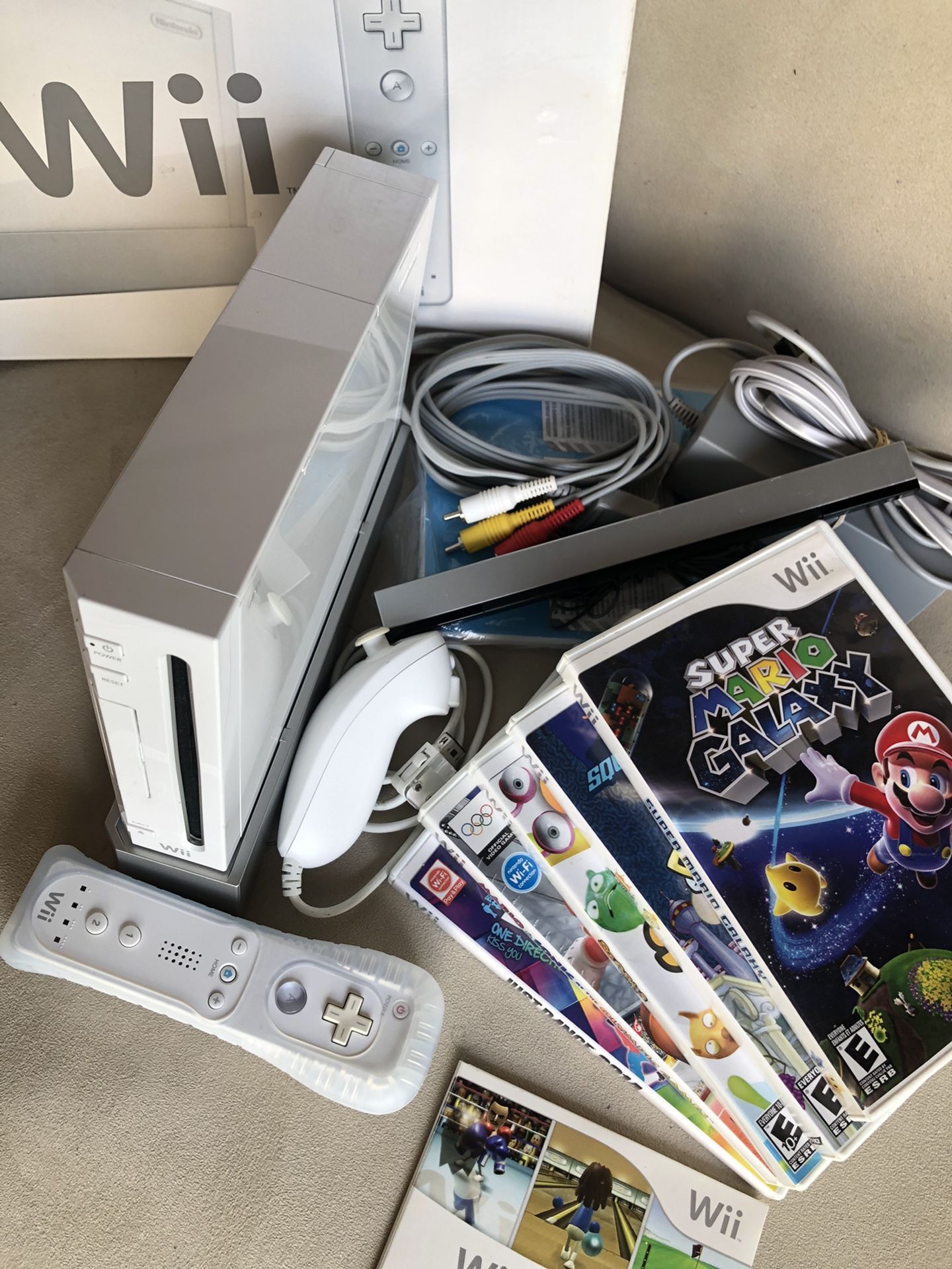Nintendo Wii with games