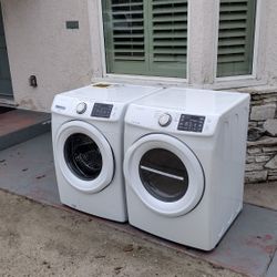 Stackable Or Side By Side Washer And Gas Dryer 
