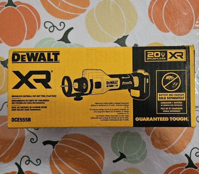 DEWALT XR BRUSHLESS DRYWALL CUT-OUT TOOL (TOOL ONLY)