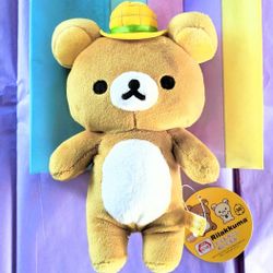 New San-X RILAKKUMA Plushie w/ Hat, Japan import, NOT available in retail stores. Exclusive as UFO/Crane machine prize. 