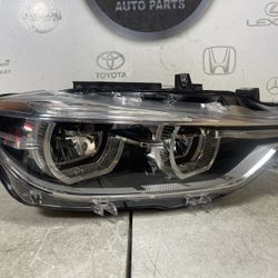 2016 2017 2018 2019 BMW 3 series Headlight LED NON AFS RIGHT PASSENGER OEM