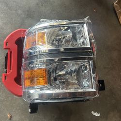 Headlight For 2014-15 Chevy Sliverado 1500